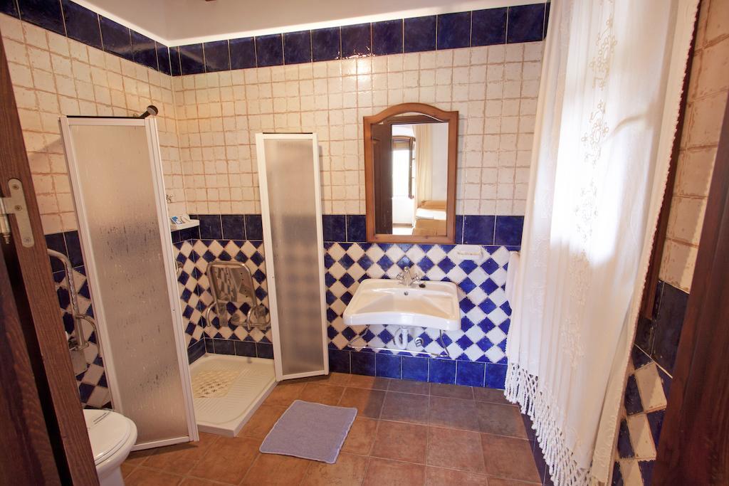 Hostal El Cortijo El Gastor Habitación foto